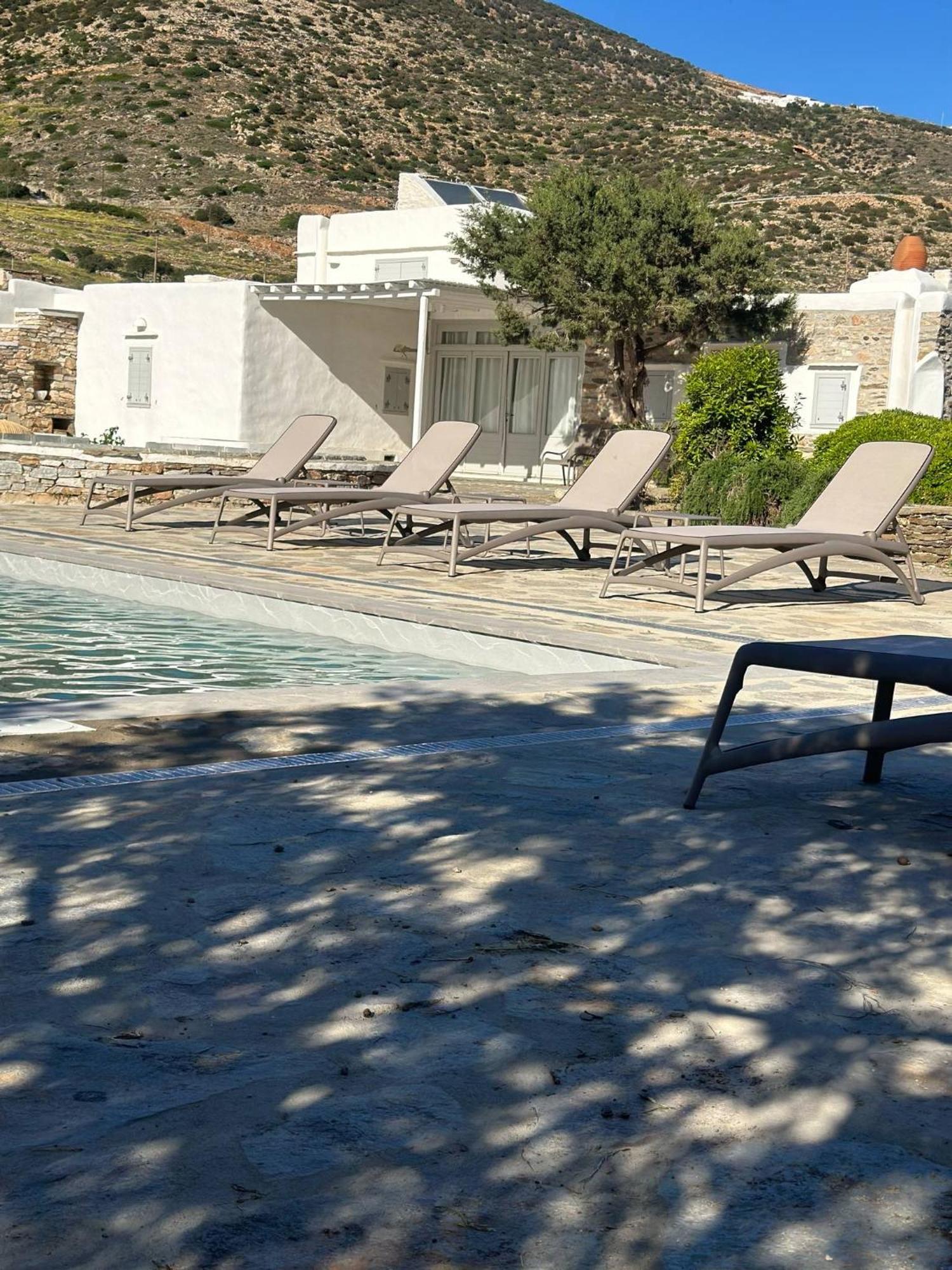 Villa River With Pool Kamares  Eksteriør bilde